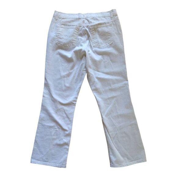 Jaclyn Smith Straight Leg Jeans White 10 Short - Picture 2 of 5